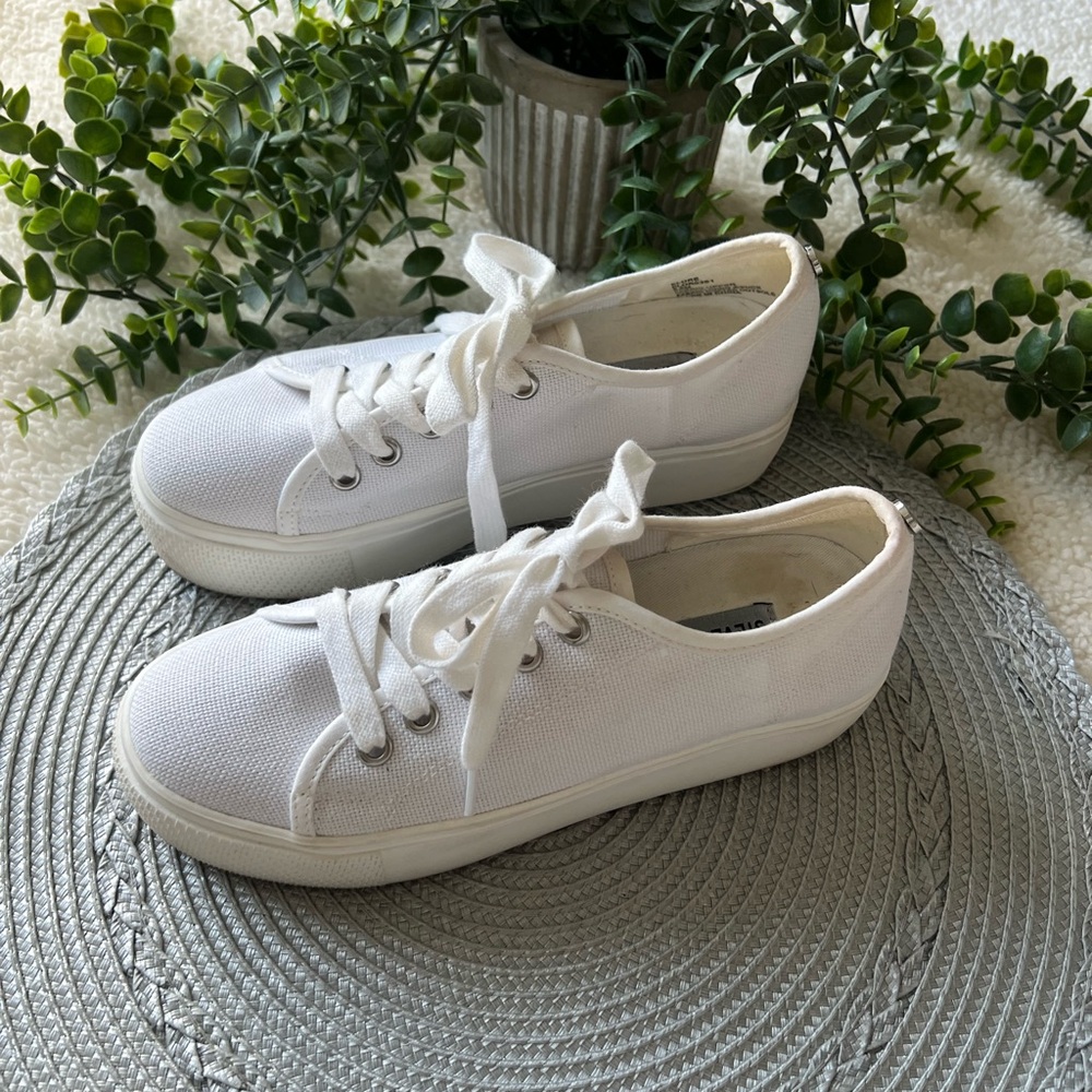 Steve Madden Elore Canvas 1.5” Platform Sneaker Sz 5.5 View 6